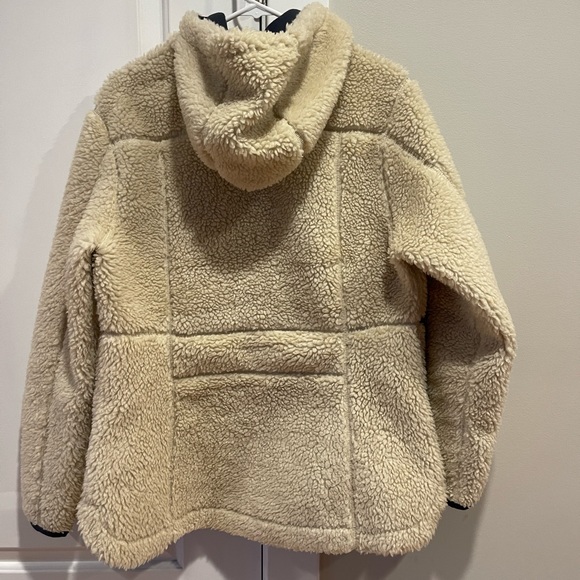 LL Bean Mountain Pile Fleece Coat - Picture 7 of 10